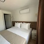 Hotel Lotus Port