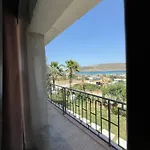 Hotel Lotus Port *