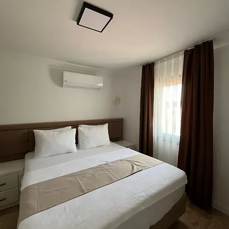 Lotus Port * 阿拉恰特