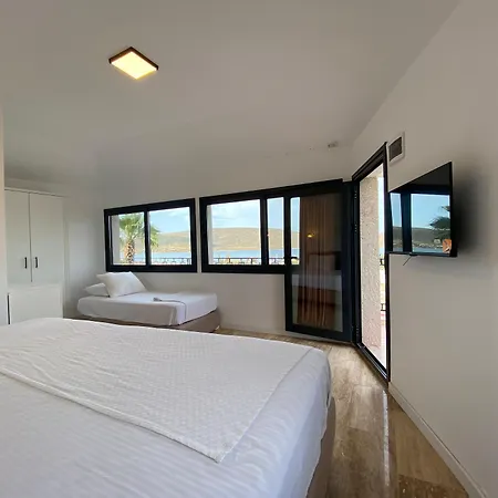 Lotus Port 酒店 阿拉恰特