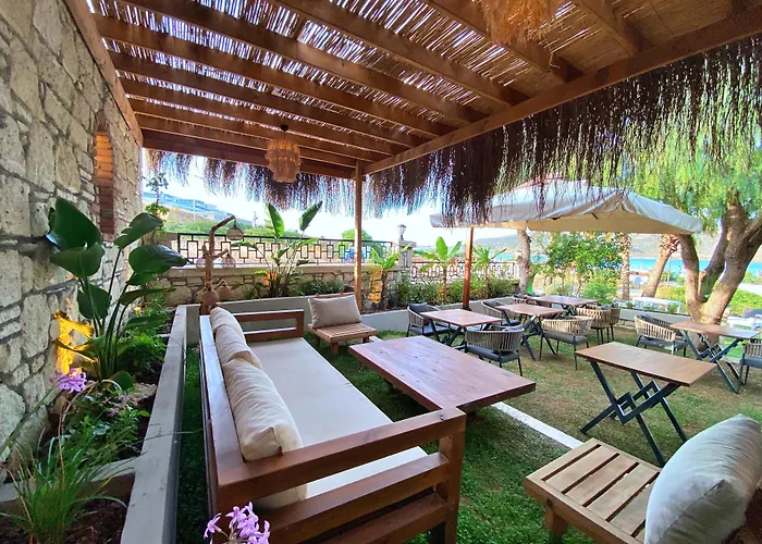 Lotus Port Hotel Alaçatı